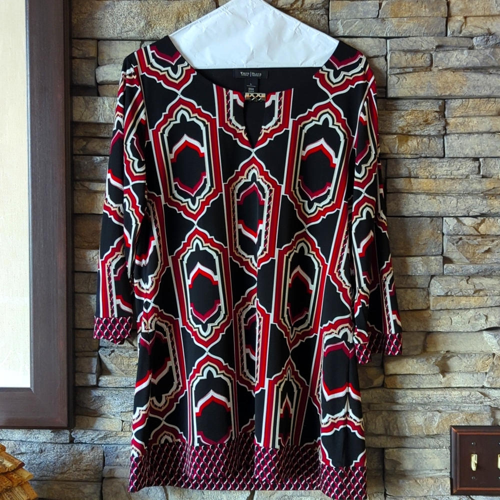 White House/Black Market Geometric Tunic